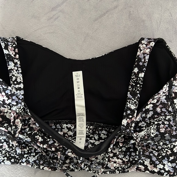 Lululemon Free to be Bra Long Line Black Pink Floral Spritz Multi 8 - Picture 6 of 7